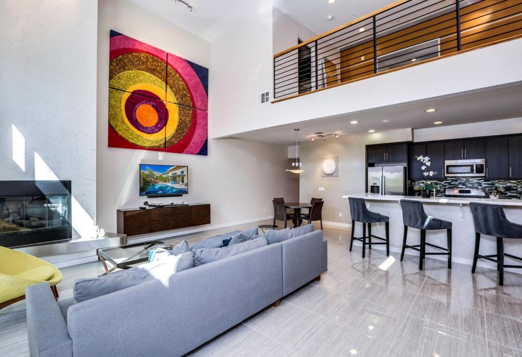Oceo Modern Main image 1